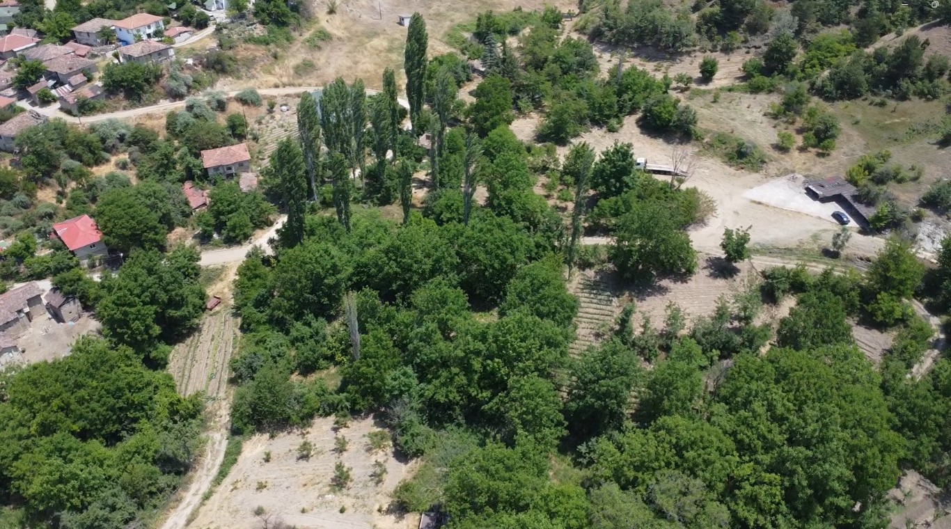Golpazari Mustakil Tapulu Imarli Satilik Arsa – 390 m² 3 6