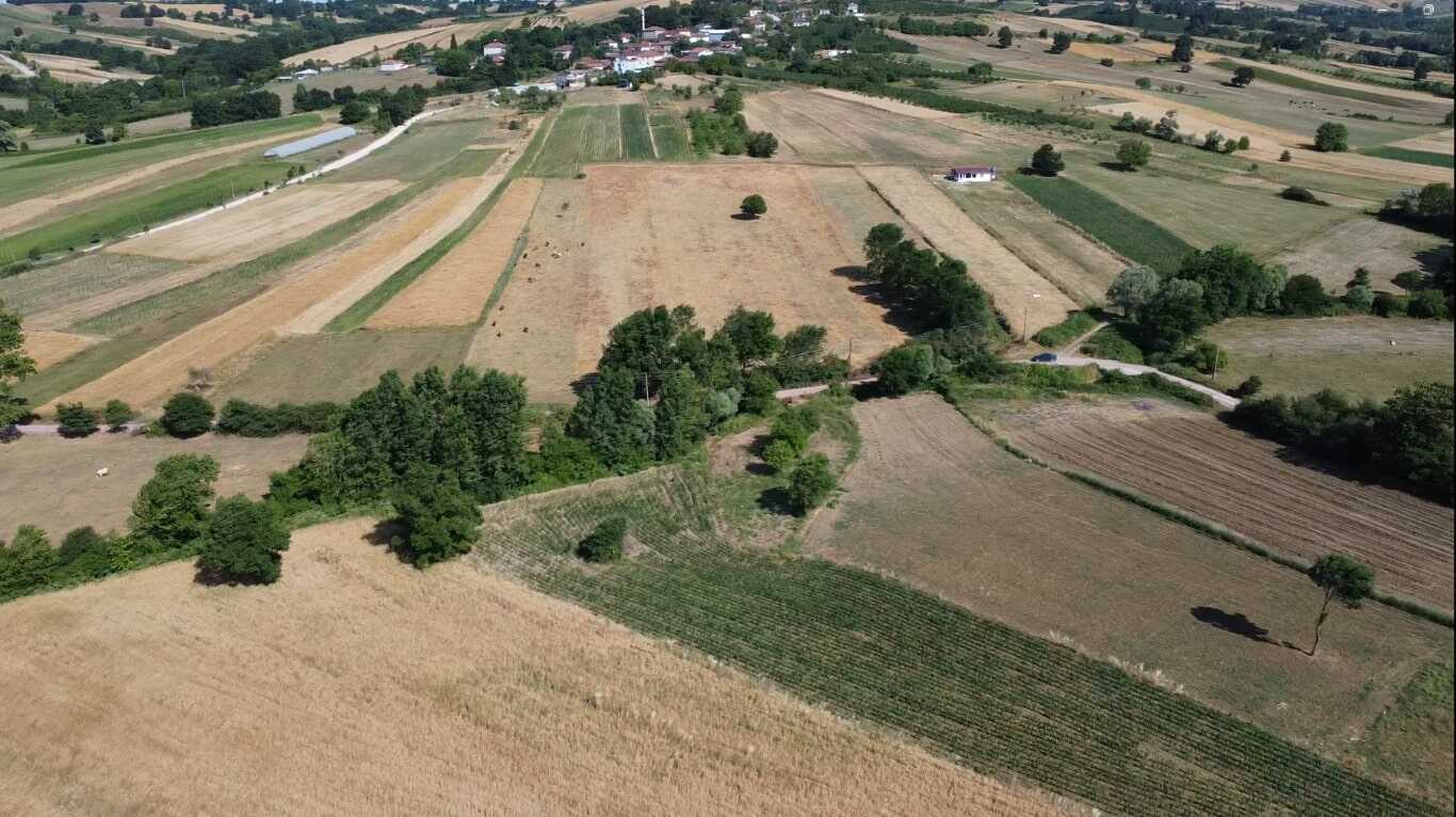 Kandıra Müstakil Tapulu Satılık Arazi