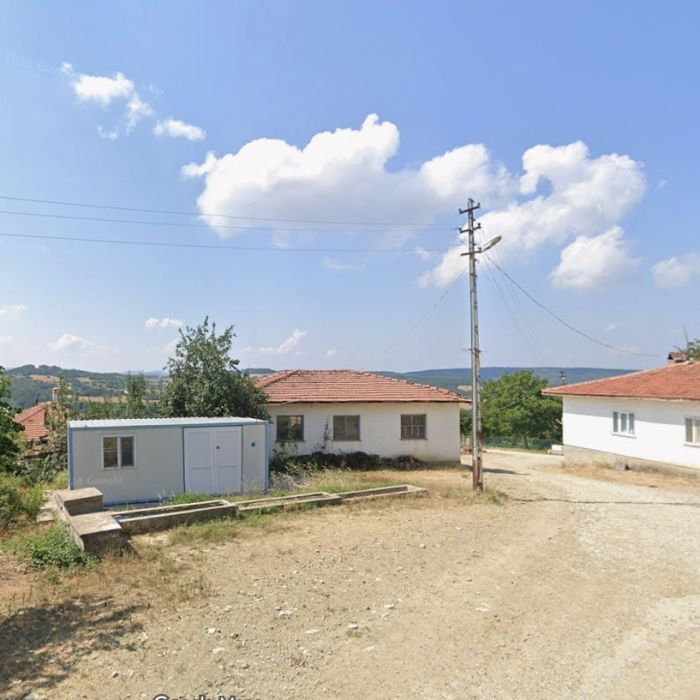 Gölpazarı Kavak Köyü’nde 640 m² İmarlı Arsa Satılık