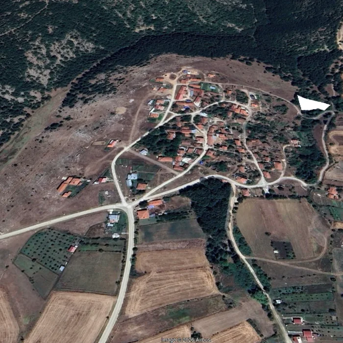 Söğüt Kızılsaray Köyü Satılık 1370 m² Bahçe Arsa